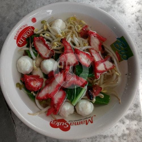 Wan Tan Mie + Pangsit + Bakso menu Wan Tan Mie OKD, L Blok Q