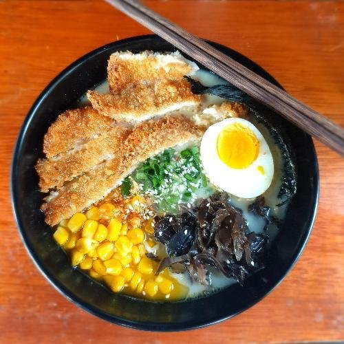 Hot Spicy Chicken Katsu menu Yoi Ramen, Antapani