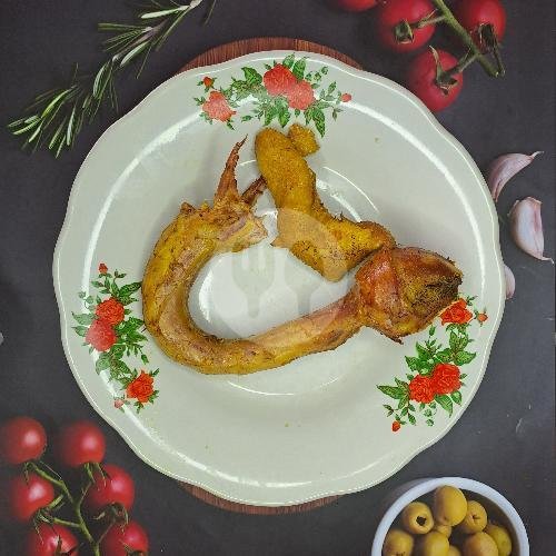 Sayap menu Soto Ayam Lamongan Sutomo Cak Met, Sutomo