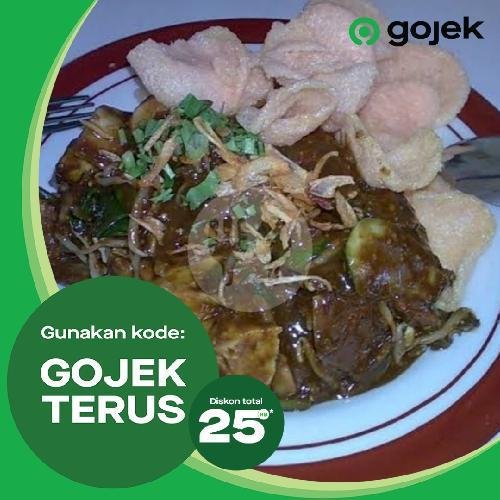 Lontong Rujak Madura. menu Mpok Mina Tradisional, Kedungkandang