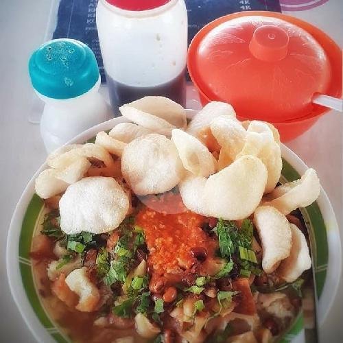 Bubur Ayam Wak Kaji: Sarapan Lezat di Surabaya yang Wajib Dicoba