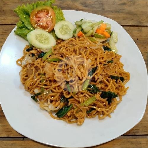 Mie Goreng Seafood menu NASI GORENG Mas Erul