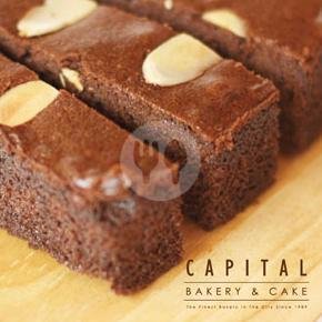 Strawberry Chesee Cake menu Capital Bakery & Cake - Raden Saleh, Raden Saleh No 23