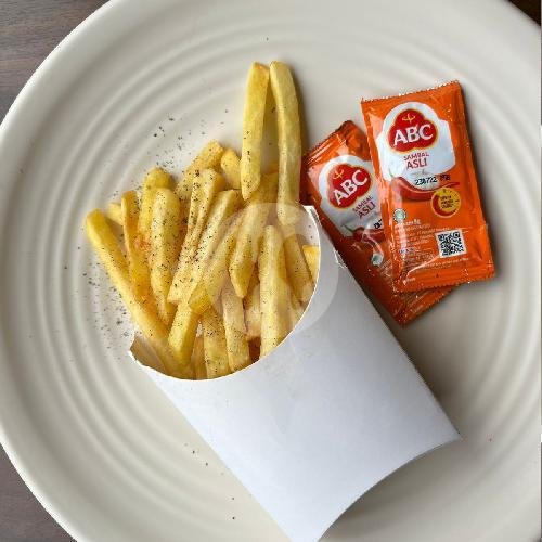 French Fries menu Amare Cafe, Mayjend Sutoyo