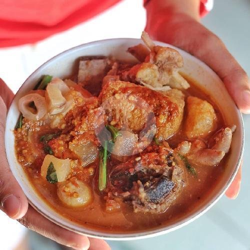 Mie Ayam Ceker Rawit Merah Plus Bakso Telor(Diganti Sesuai Persediaan Jika Habis)+Nutrisari/Es Teh Manis menu Kedai G28, Ayam Geprek Sumur Bandung