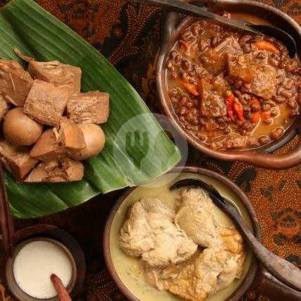 Nasi Gudeg Bu Mangun: Kuliner Khas Jawa yang Wajib Dicoba di Madiun