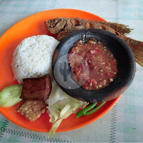 Kolak Candil menu Lotek Buah Batu 171, Buahbatu