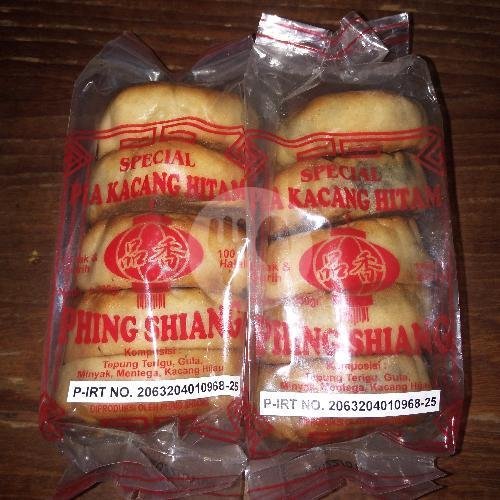Pia Potong Spesial-Phing Siang menu Nasi Kuning Gg Siti, Gg Siti No 19