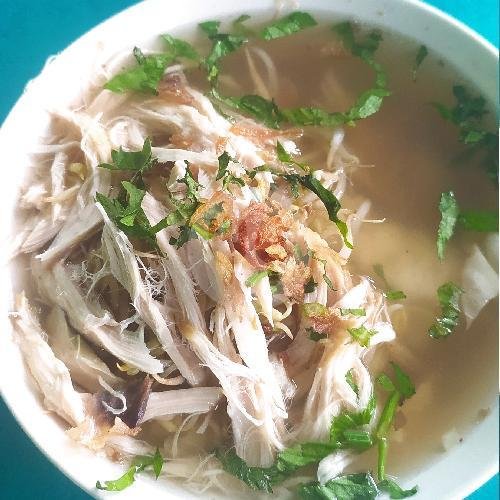 Soto Ayam   (tanpa  nasi) menu Soto Ijo Monjali