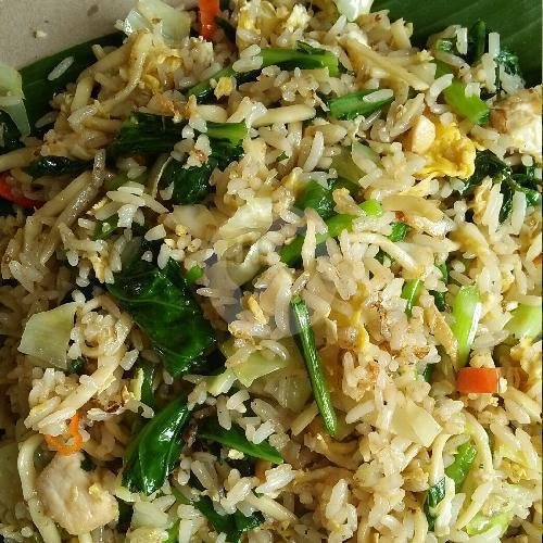 Review Warung Bakmi Bejo Mampir: Surga Kuliner Kecil di Banjarsari