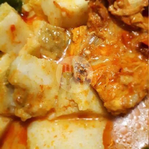 LONTONG KARE menu Lontong Kare Bu Pur Depan PKM UNEJ, Sumbersari