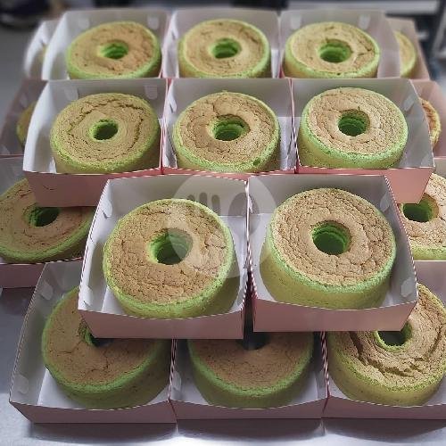 Strawberry Puff menu Sachi Cake, Baki