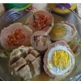 Mi Ayam menu Bakso Mercon Rizky, Pasar Minggu