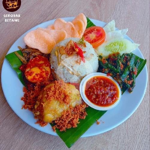 Review Restoran Gerobak Betawi: Pengalaman Makan Asik di Kelapa Gading Jakarta