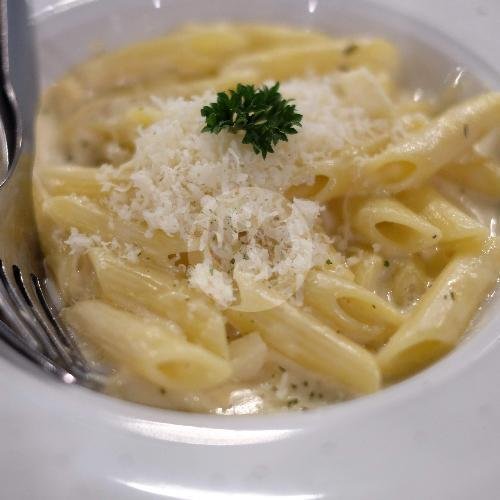 Bolognesse menu PLATO Pasta & Coffee, Soetomo