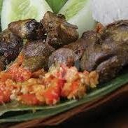 Paket Bebek Nasi Uduk menu Pecel Lele Cak Mus Surabaya, Rawamangun