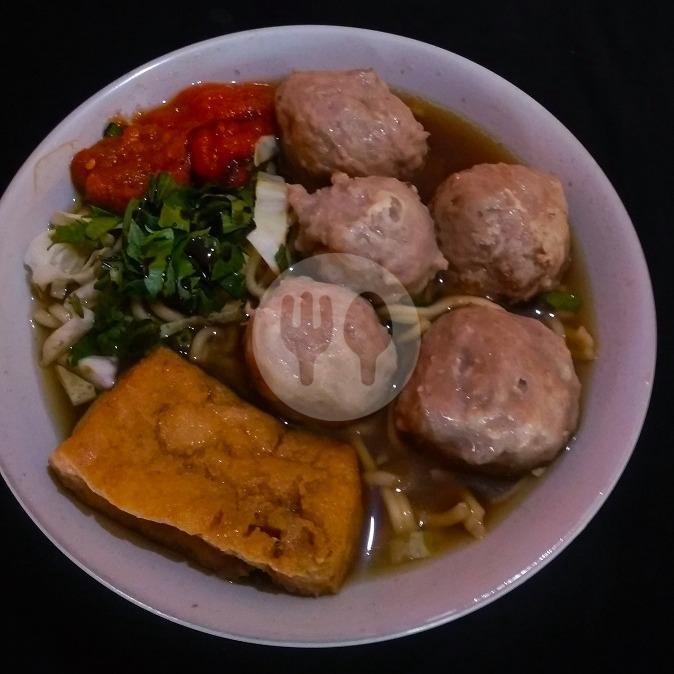 Bakso Urat jumbo menu Mie Ayam Bakso Solo Pak Eko, Malang