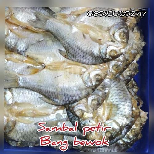 Terong Goreng menu Pecel Lele Sambal Petir Bang Bewok, Ciputat Raya