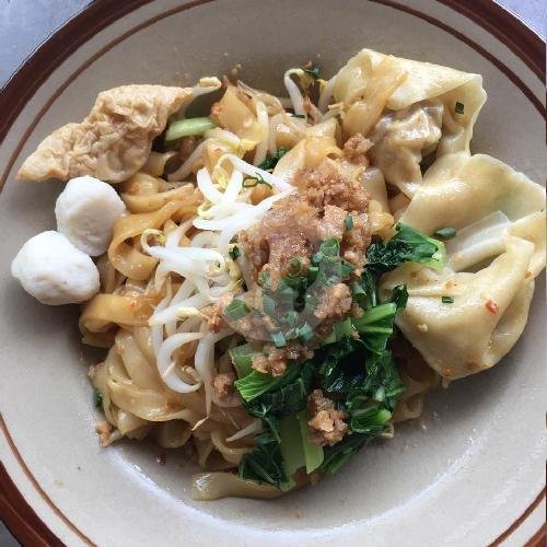 Ja Kwetiaw Spesial Ori menu Bakmi Bangka Sungailiat, Kopo