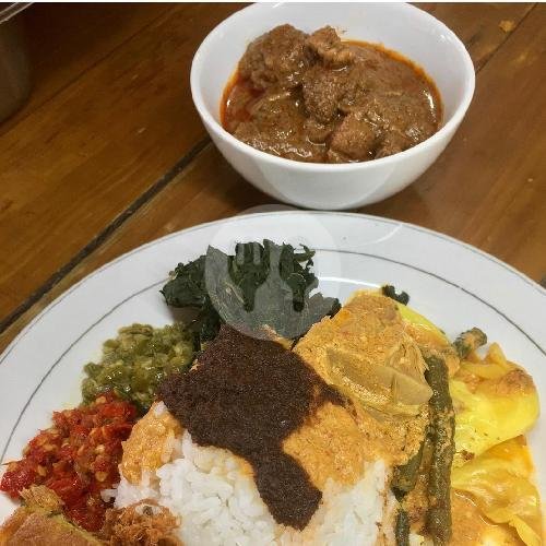 Nasi Ayam Gulai menu Sabana Kapau Ramdan, Moch Ramdan