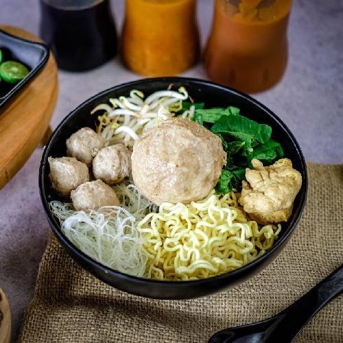 Bakso Tulang Iga menu Bakso Semar, Melong