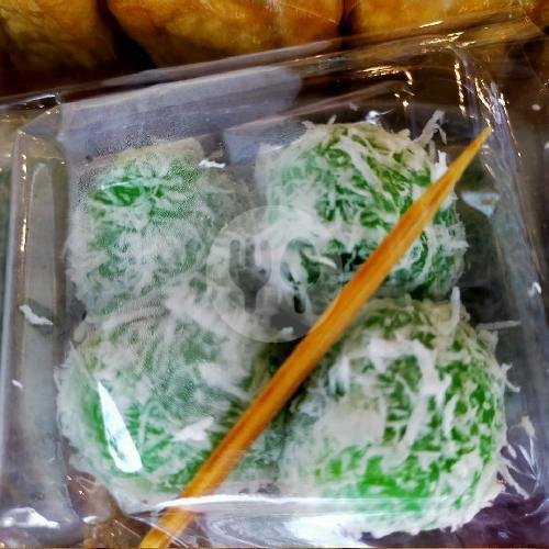 Kue Ku menu Kangen Omah Snack, Tegalrejo