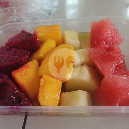 Buah Potong Segar menu Unank Juice, Kelapa Sawit