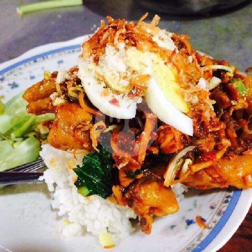 Krengsengan Ayam menu Soto Ayam H. Rozzikin, Panglima Sudirman