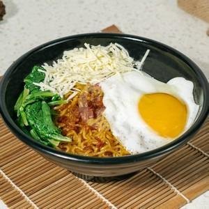 Indomie Kornet dan Keju  (Rebus / Goreng / Soto) menu Roti Bakar 88, Ampera