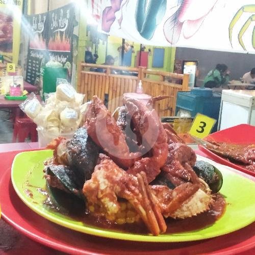 Review Seafood Ikan Bakar Sukarasa 18: Surga Kuliner Seafood di Sidoarjo