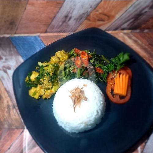 NASI GORENG IKAN CAKALANG IKOMAOO menu IKOMAOO MANADO RESTO, Tanjung Duren Raya