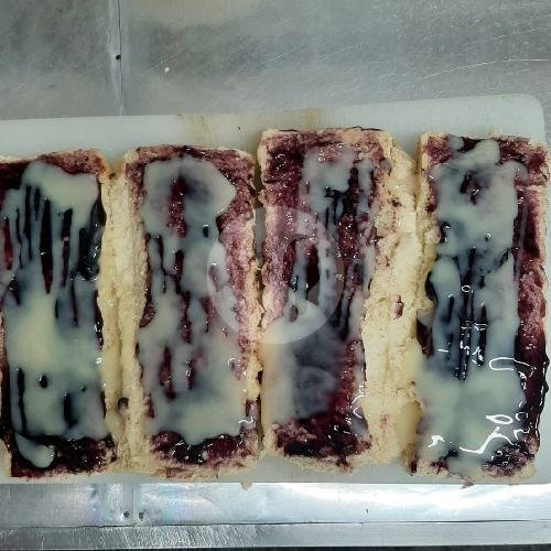 Roti Tiramisu Crunchy menu Roti Bakar Cari Rasa Kosambi Kurdi, Kurdi
