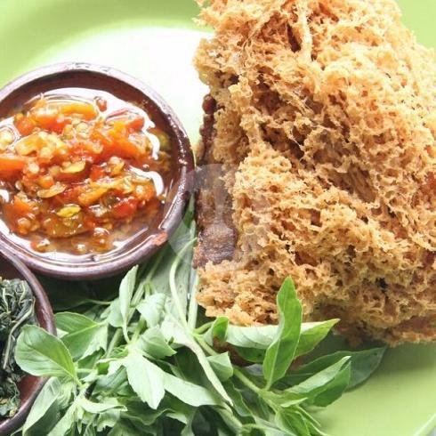 Dada/Paha Kremes (Tanpa nasi) menu Bebek Goreng H. Slamet, Kayon