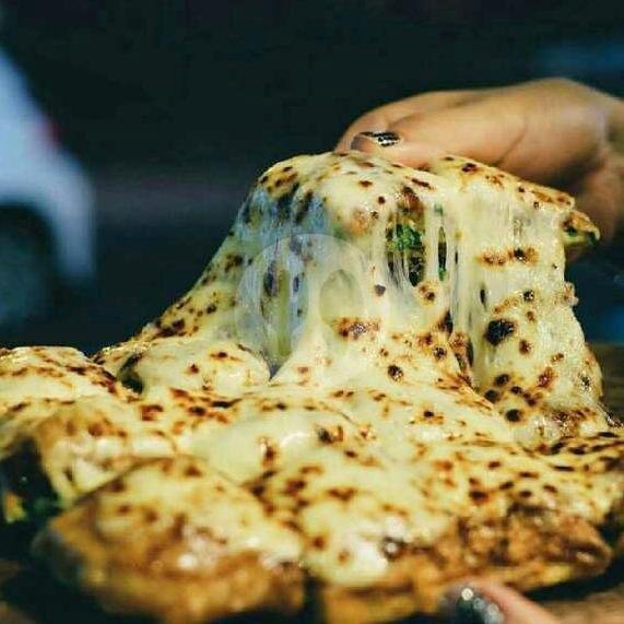 Martabak Telor Spesial menu Martabak Cinta Rasa, Imogiri