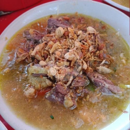 Soto Daging + Nasi menu Soto Naila Suramadu, Jatinangor