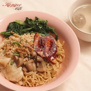 Gorengan Komplit menu Kopine Cafe, Glagah