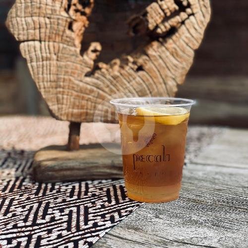 Iced Lychee Tea menu Pecah Kopi, Cigadung