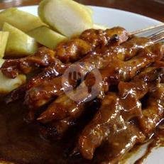 Sate Ayam 50 tusuk menu Sate Madura Suherman, Daha