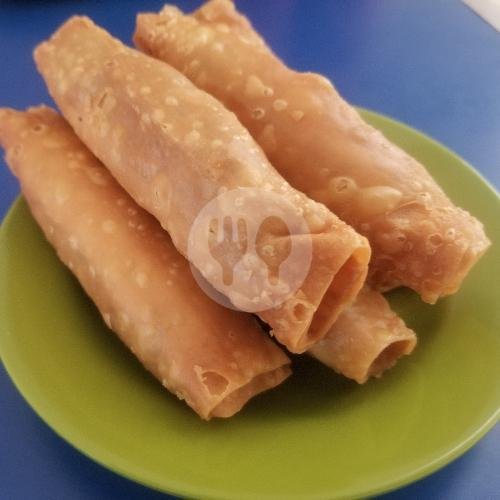 Lontong menu Bakso Balungan Cak Nur, Babatan