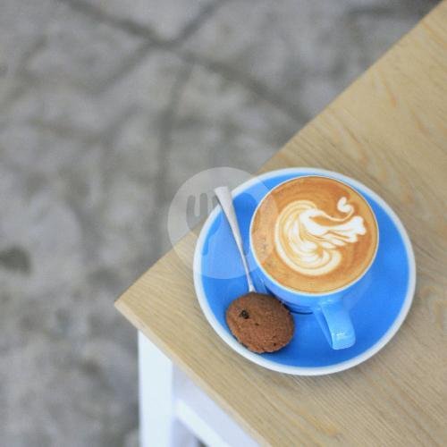 Review Threelogy Coffee: Tempat Ngopi Cozy dengan Menu Lezat di Mojopahit