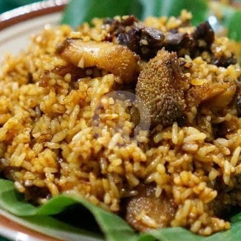 Nasi Goreng Sambal Ijo Ayam Asap menu Evolutea Kitchen & Coffee, Manyar