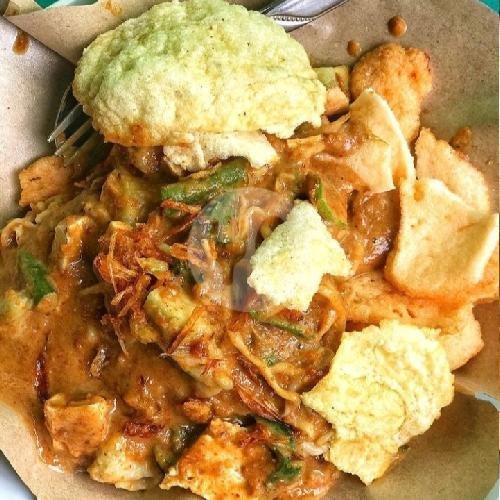 Gado-Gado Alas Demang Rajawali: Surga Gado-Gado yang Menggoda di Cirebon