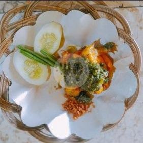 Ayam Gulung Cabe Merah menu Ayam Gepuk Super Lezat, Tirto