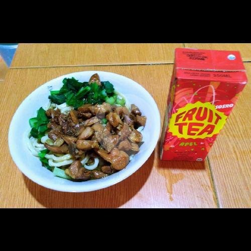 Mie Ayam Bakso Jabrig STT: Surga Kuliner di Bandung yang Wajib Dicoba