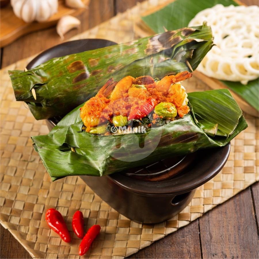 Nasi Goreng Kampung menu Munik Resto