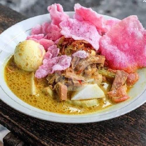 Lontong Padang + Telur menu Lontong Padang Uni Reni, Laweyan