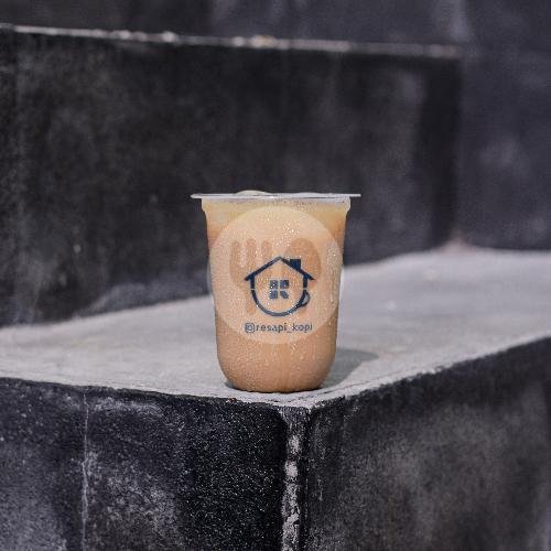 White Latte Ice menu Resapi Kopi, Glagahsari