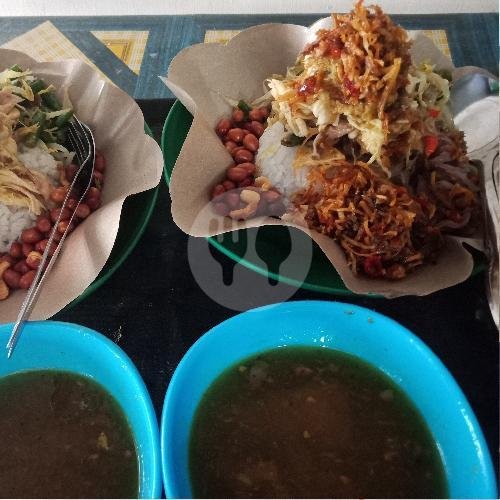 Nasi Campur Bali Ibu Dewi: Petualangan Kuliner yang Menggoda di Jakarta