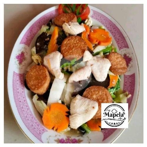 kwetiau goreng ayam menu Nasi Goreng Kedai Mapela, Bener