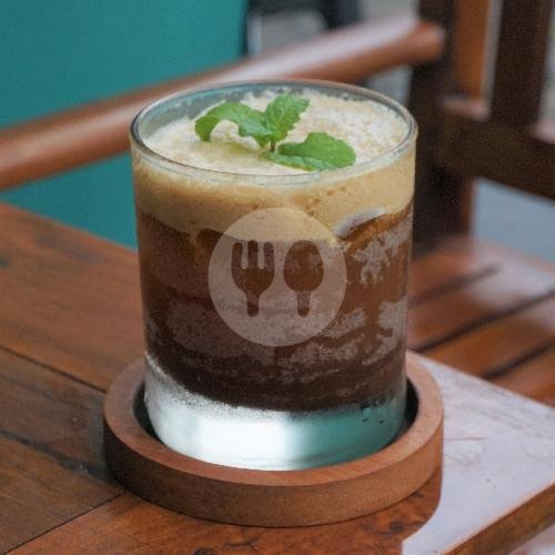 Floating De Coco menu Saorsa Kopi, Ngaglik